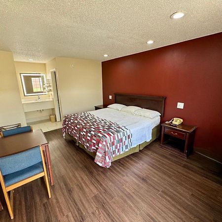 Razorback Inn Роджерс Экстерьер фото