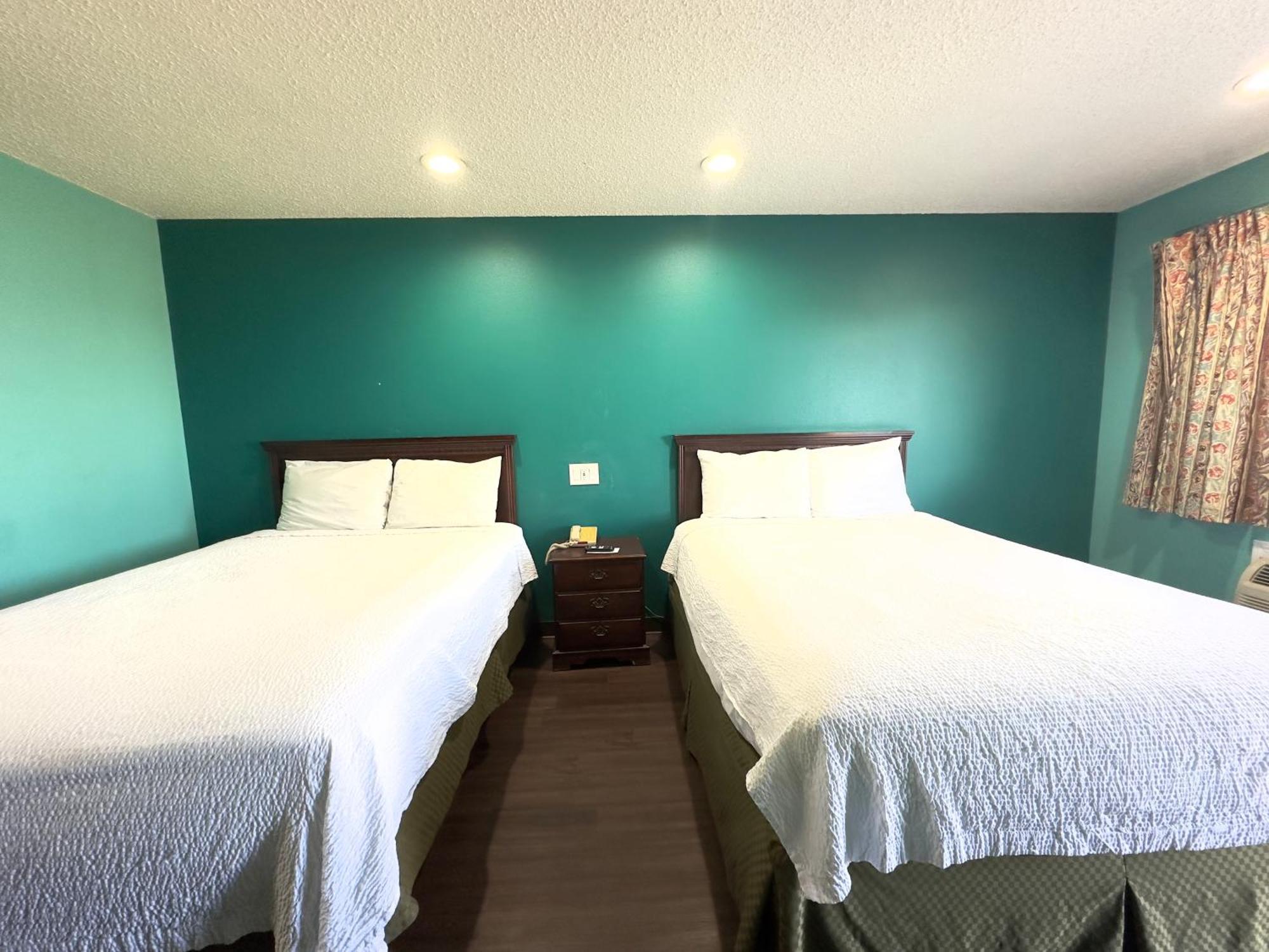Razorback Inn Роджерс Экстерьер фото