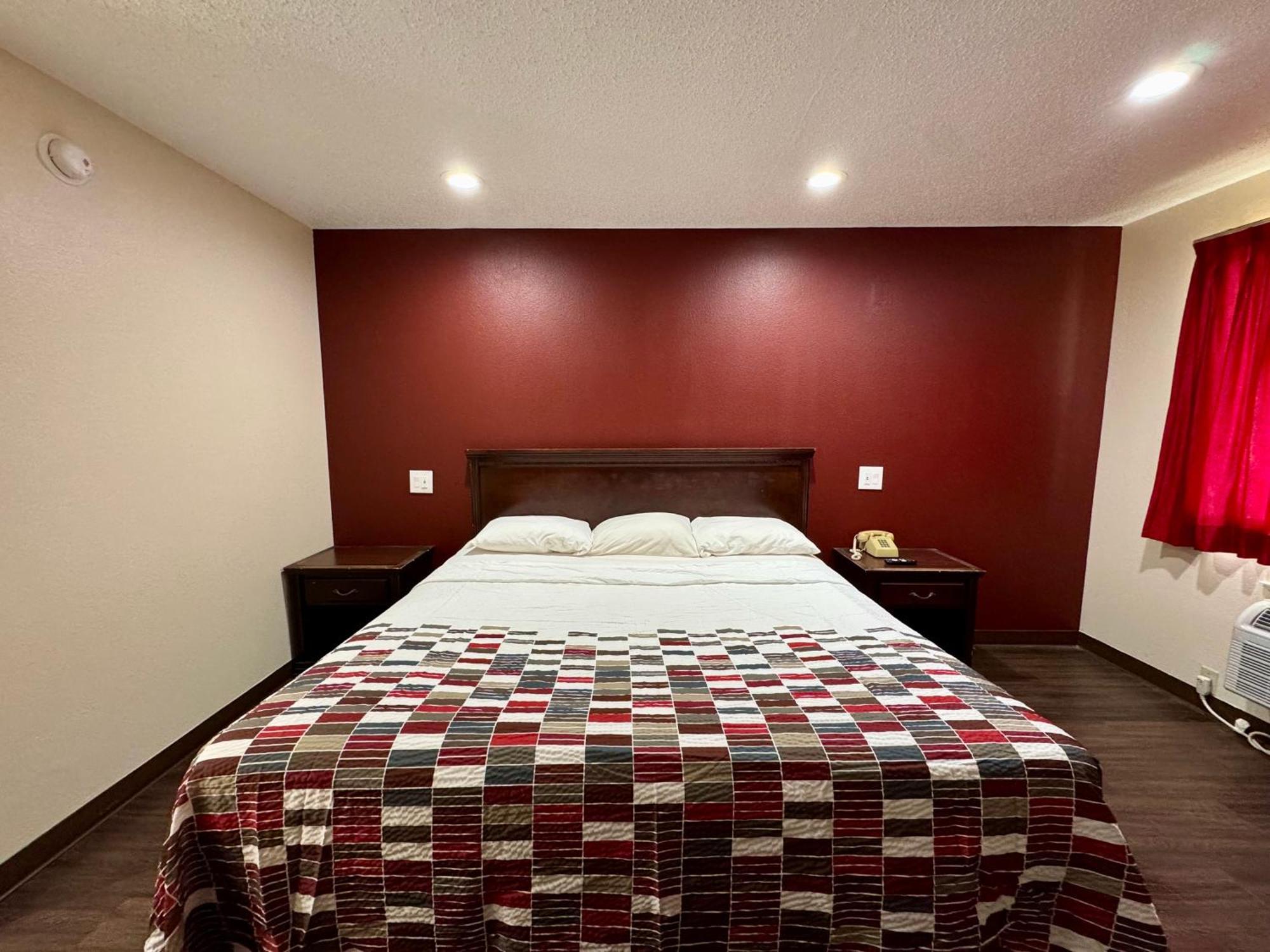 Razorback Inn Роджерс Экстерьер фото